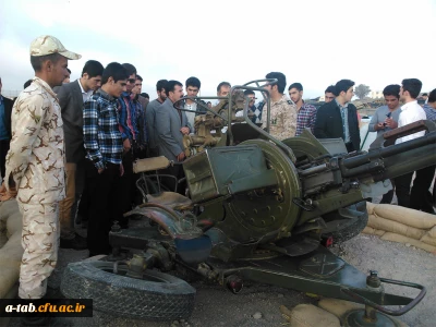 بازدید دانشجویان دانشگاه فرهنگیان از نمایشگاه رزمی، فرهنگی عملیات بدر در اردبیل