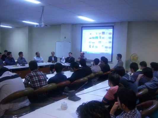 برگزاری نشست سیاسی و بصیرتی به مناسبت هفته بسیج در دانشگاه فرهنگیان ، پردیس علامه طباطبایی اردبیل با سخنرانی آقای قاسمیان معاونت سیاسی سپاه حضرت عباس(ع) استان اردبیل