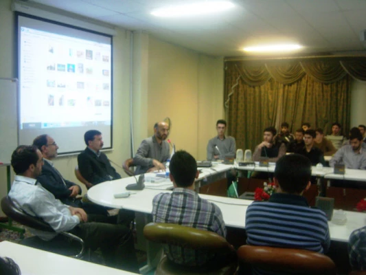 برگزاری نشست سیاسی و بصیرتی به مناسبت هفته بسیج در دانشگاه فرهنگیان ، پردیس علامه طباطبایی اردبیل با سخنرانی آقای قاسمیان معاونت سیاسی سپاه حضرت عباس(ع) استان اردبیل