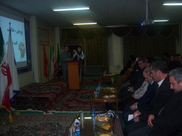 برگزاری همایش "پژوهش، خلاقیت ؛ کلید تحول در تربیت"