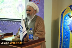 تجلیل از اساتید ادبیات