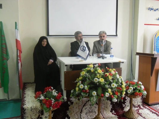 بازدید دکتر کیانی از پردیس های استان