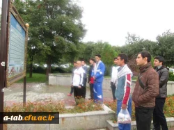 همایش بزرگ پیاده روی به مناسبت گرامیداشت هفته دفاع مقدس روز جمعه با شرکت دانشجومعلمان بسیجی به دور دریاچه شورابیل برگزار شد 2