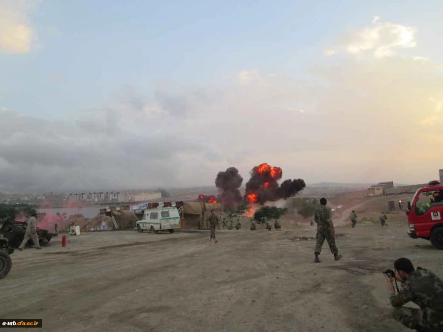 بازدید دانشجومعلّمان دانشگاه فرهنگیان اردبیل از نمایشگاه رزمی، فرهنگی عملیّات کربلای 1  9