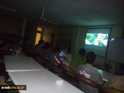 نمایش فیلم و مستند دفاع مقدس در سالن همایش پردیس