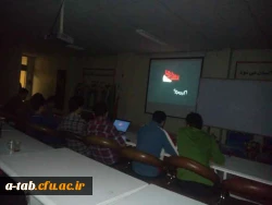 نمایش فیلم و مستند دفاع مقدس در سالن همایش پردیس 5