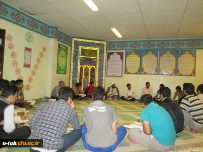 به همت مسئولین پردیس 

برگزاری جلسات انس با قرآن روزهای یک شنبه هر هفته