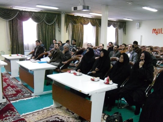 برگزاری جلسه ی توجیهی و پیش آزمون جذب نیروهای قراردادی  4