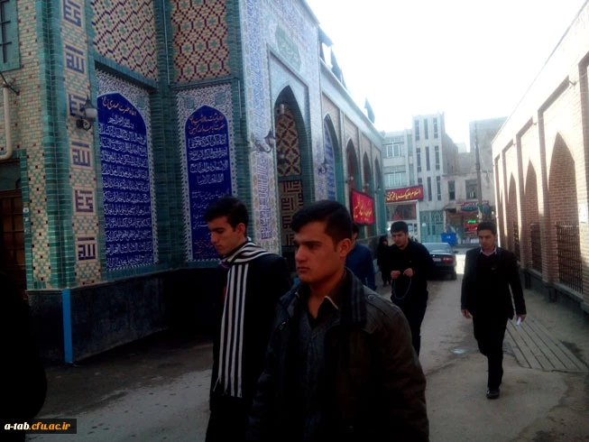 شرکت دانشجومعلمان دانشگاه فرهنگیان پردیس علامه طباطبایی اردبیل در نماز عبادی و سیاسی جمعه

دانشجومعلمان دانشگاه فرهنگیان پردیس علامه طباطبایی اردبیل در صفوف به هم پیوسته ی نماز جمعه شرکت کردند 7