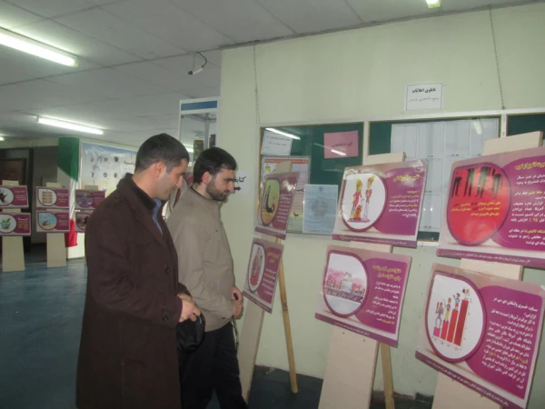 بازدید مسئولین ناحیه ی بسیج دانشجویی استان اردبیل از نمایشگاه 

"دجال واره" به مناسبت هفته بسیج 2