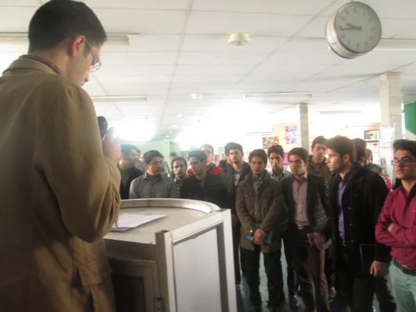 برگزاری تریبون آزاد 

با موضوع "اقتصاد مقاومتی" به مناسبت گرامیداشت هفته بسیج در پردیس  5