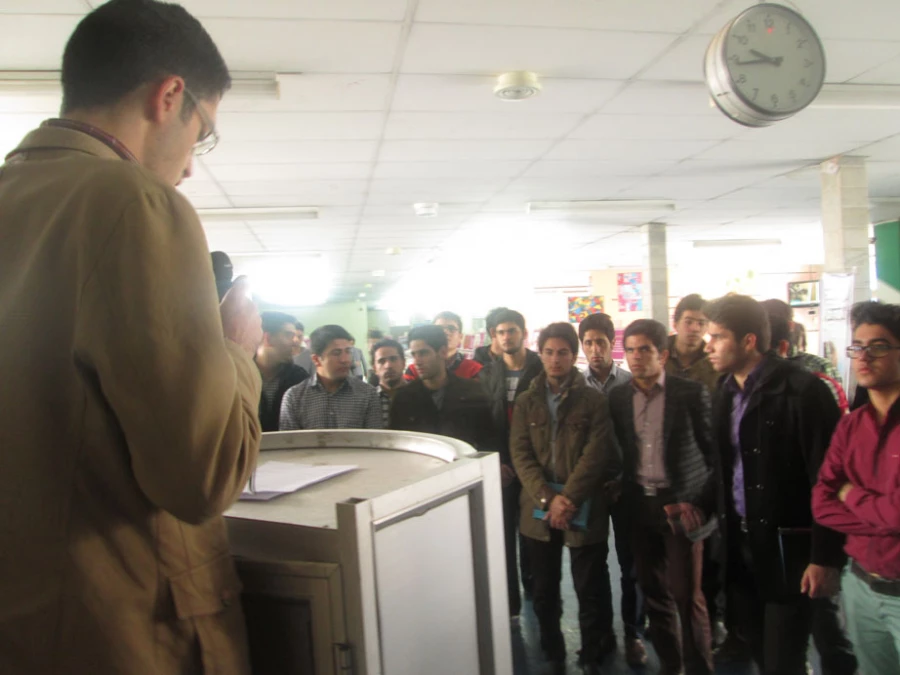 برگزاری تریبون آزاد 

با موضوع "اقتصاد مقاومتی" به مناسبت گرامیداشت هفته بسیج در پردیس  5