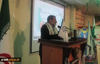 برگزاری نشست بصیرتی- سیاسی با موضوع مسائل روز و تجلیل از جهادگران اردوهای جهادی طرح هجرت بسیج دانشجویی باحضور رئیس شورای شهر اردبیل و مدیرکلّ سابق بنیاد حفظ آثار و نشر ارزش های دفاع مقدّس استان اردبیل آقای خوشبخت