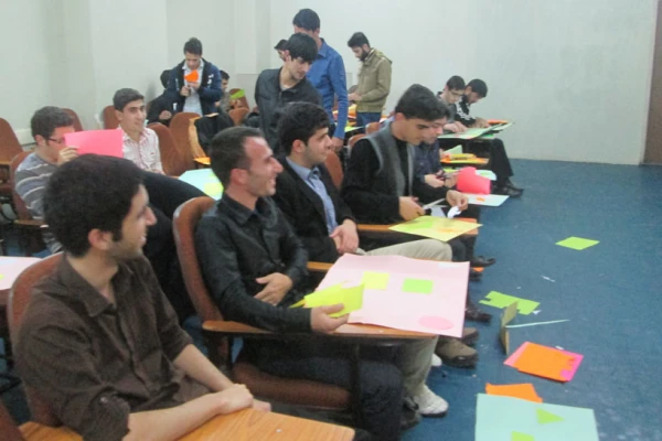 برگزاری کارگاه های آموزشی مختلف به مناسبت هفته پژوهش در پردیس 8