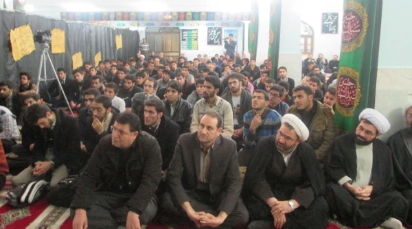 سلسله جلسات اخلاقی دکتر حسن عاملی نماینده ی محترم مقام معظّم رهبری در استان و امام جمعه محبوب اردبیل با حضور جمع کثیری از دانشجویان دانشگاه فرهنگیان اردبیل 2