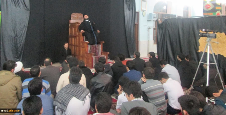 سلسله جلسات اخلاقی دکتر حسن عاملی نماینده ی محترم مقام معظّم رهبری در استان و امام جمعه محبوب اردبیل با حضور جمع کثیری از دانشجویان دانشگاه فرهنگیان اردبیل 6