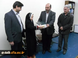 حضور نوجوانان در مراسم دریافت هدایای فرهنگی به مناسبت جشن تکلیف 3