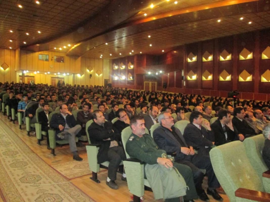 با حضور مسئولان استانی و خانواده های شهدای دانشگاه فرهنگیان اردبیل

برگزاری مراسم یادبود و یادواره ی شهدای گرانقدر دانشجو معلّم استان 9