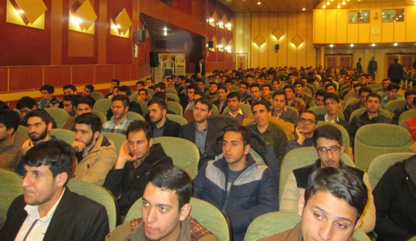 با حضور مسئولان استانی و خانواده های شهدای دانشگاه فرهنگیان اردبیل

برگزاری مراسم یادبود و یادواره ی شهدای گرانقدر دانشجو معلّم استان 22