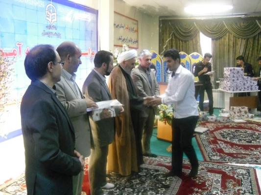 برگزاری مراسم نکوداشت هفته ی آموزش 9