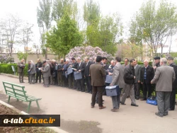 به مناسبت هفته آموزش در پردیس علامه طباطبایی برگزار شد:

برگزاری آیین تجلیل از فرزانگان عرصه ی تعلیم و تربیت  5