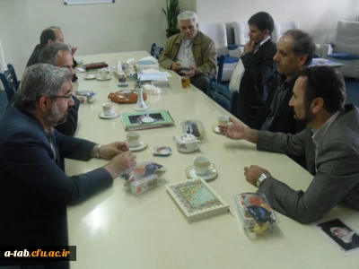 به منظور کیفیت بخشی آموزش در پردیس و به بهانه هفته آموزش

برگزاری جلسه ی هم اندیشی الزامات و اقتضائات پردیس علامه طباطبایی