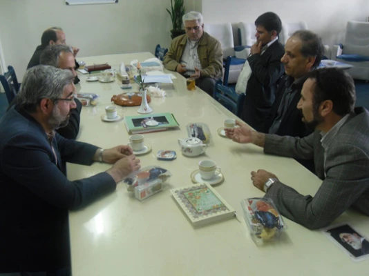 به منظور کیفیت بخشی آموزش در پردیس و به بهانه هفته آموزش برگزار شد:

جلسه ی هم اندیشی الزامات و اقتضائات پردیس علامه طباطبایی 2