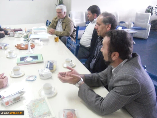 به منظور کیفیت بخشی آموزش در پردیس و به بهانه هفته آموزش برگزار شد:

جلسه ی هم اندیشی الزامات و اقتضائات پردیس علامه طباطبایی 3