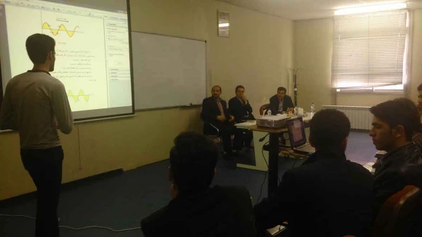 برگزاری جلسه علمی نقد و بررسی کتب فیزیک 

با حضور جناب آقای دکتر روح الله خلیلی بروجنی عضو شورای برنامه ریزی آموزش و پرورش و از مولفان  کتب درسی فیزیک  5