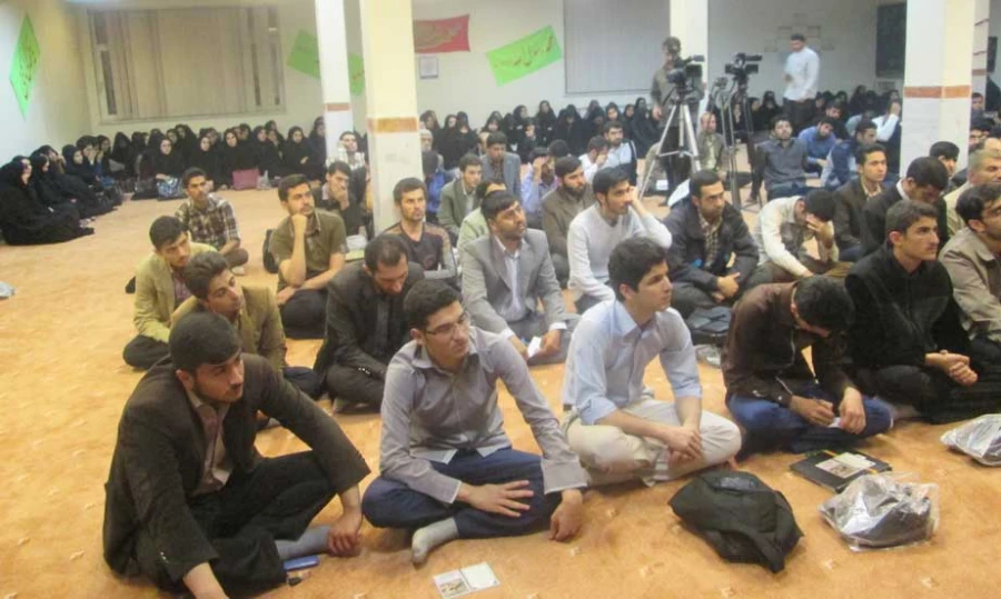 شرکت دانشجویان دانشگاه فرهنگیان اردبیل در 

سلسله جلسات اخلاقی نماینده ی محترم ولی فقیه در استان و امام جمعه محبوب اردبیل 5