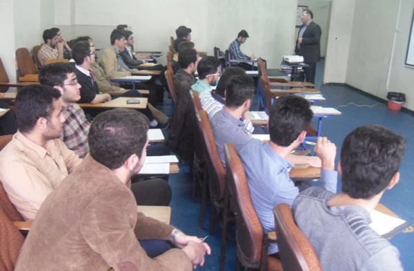 برگزاری کارگاه آموزشی آشنایی با سرمایه گذاری در بورس اوراق بهادار

توسط جناب آقای محمد روح نواز مدیر بورس اوراق بهادار استان اردبیل 2