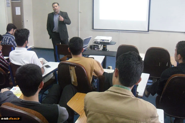 برگزاری کارگاه آموزشی آشنایی با سرمایه گذاری در بورس اوراق بهادار

توسط جناب آقای محمد روح نواز مدیر بورس اوراق بهادار استان اردبیل 4