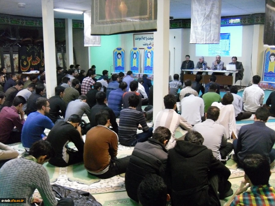 برگزاری جلسه سخنرانی با موضوع مصون سازی سرمایه های ملّی در فضای سایبری و پدافند غیر عامل 5