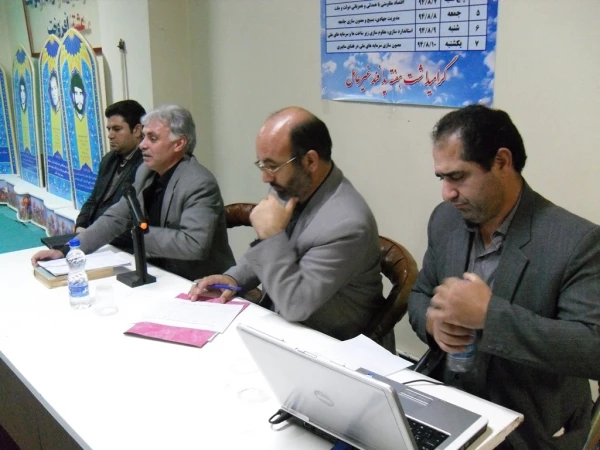 برگزاری جلسه سخنرانی با موضوع مصون سازی سرمایه های ملّی در فضای سایبری و پدافند غیر عامل 6