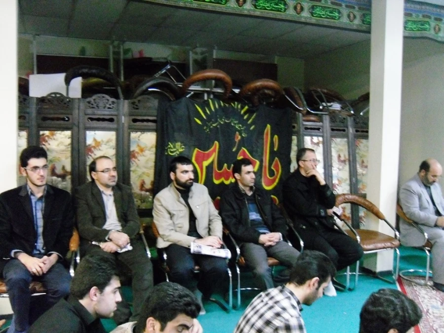 برگزاری همایش بصیرتی- سیاسی با موضوع"استکبار ستیزی"

با حضور حجه السلام والمسلمین  دکتر شـجاعی 6