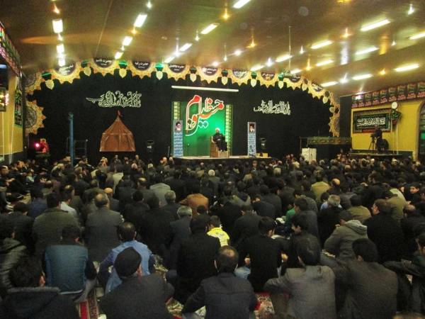 حال و هوای محرم در پردیس علامه طباطبایی اردبیل