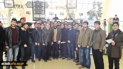 به مناسبت هفته ی کتاب و کتاب خوانی دانشجو معلّمان پردیس علامه طباطبایی اردبیل از کتابخانه ی مرکزی  بازدید نمودند.