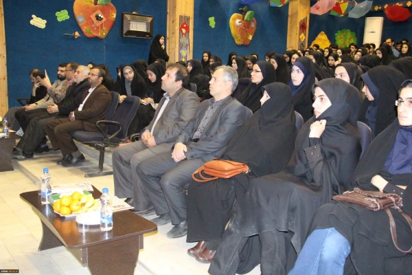 برگزاری همایش بصیرتی «سبک زندگی اسلامی» و تجلیل و تکریم از جهادگران اردوهای جهادی تابستان 94به مناسبت هفته بسیج با حضور مدیریّت محترم امور استانی و روسای دانشگاه فرهنگیان اردبیل و مسوولان ناحیه ی بسیج دانشجویی استان 3