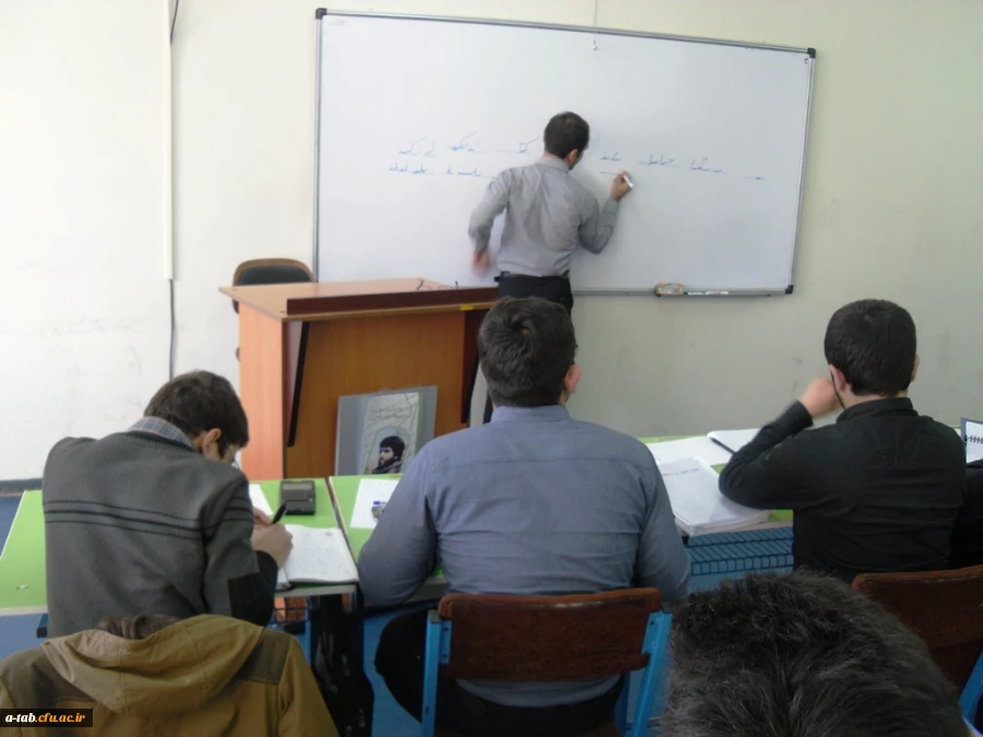 برگزاری کلاس آموزش خط تحریری برای دانشجو معلمان 2