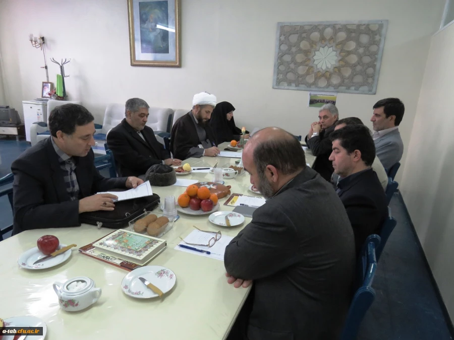 سوّمین جلسه ی شورای فرهنگی اجتماعی مدیریّت استانی در محل پردیس علامه طباطبایی تشکیل گردید 4