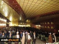 با حضور رئیس نهاد نمایندگی مقام معظم رهبری در دانشگاه های کشور

همایش روز معلم با محور تربیتی - فرهنگی در حیطه ی  تجلیل از مقام شامخ معلم با سخنرانی حجّه  الاسلام محمدیان، رئیس نهاد نمایندگی مقام معظم رهبری در دانشگاه های کشور به همّت دانشگاه فرهنگیان ا