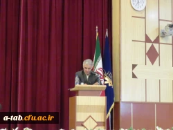 با حضور رئیس نهاد نمایندگی مقام معظم رهبری در دانشگاه های کشور

همایش روز معلم با محور تربیتی - فرهنگی در حیطه ی  تجلیل از مقام شامخ معلم با سخنرانی حجّه  الاسلام محمدیان، رئیس نهاد نمایندگی مقام معظم رهبری در دانشگاه های کشور به همّت دانشگاه فرهنگیان ا