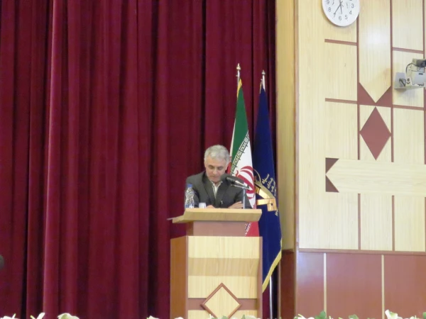 با حضور رئیس نهاد نمایندگی مقام معظم رهبری در دانشگاه های کشور

همایش روز معلم با محور تربیتی - فرهنگی در حیطه ی  تجلیل از مقام شامخ معلم با سخنرانی حجّه  الاسلام محمدیان، رئیس نهاد نمایندگی مقام معظم رهبری در دانشگاه های کشور به همّت دانشگاه فرهنگیان ا