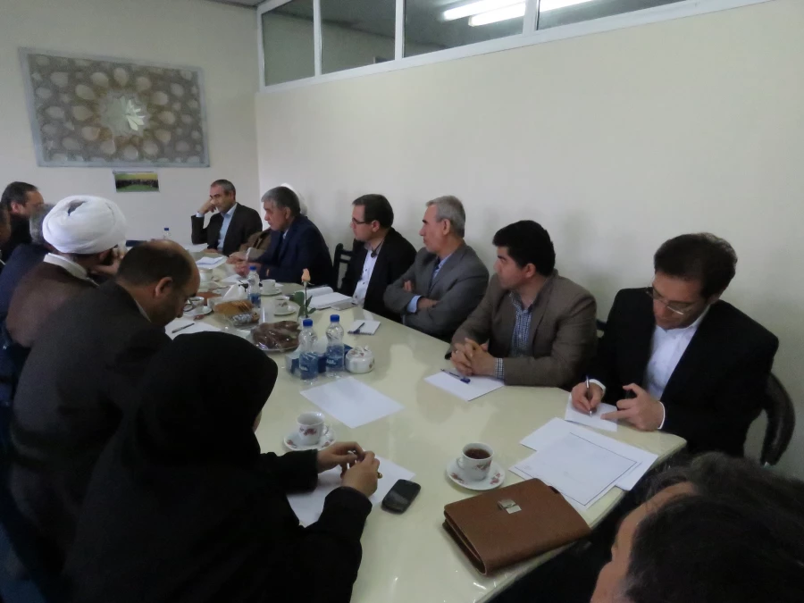 دکترمهر محّمدی با شرکت در جلسه ی هیأت امنای استان اردبیل:

«ارتقای دانشگاه فرهنگیان ، ارتقای آموزش و پرورش کشور است» 2