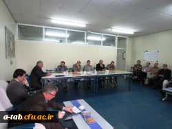 جلسه ی شورای اداری دانشگاه فرهنگیان پردیس علّامه طباطبایی روز چهار شنبه مورّخ 29/2/95 در محل پردیس علّامه طباطبایی تشکیل شد. 5