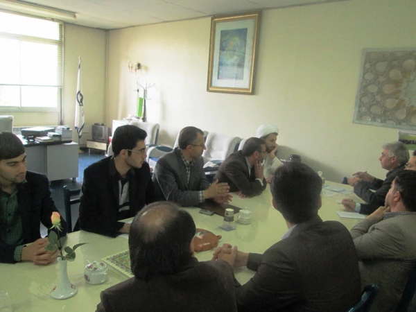 مراسم تکریم و معارفه ی مسئول جدید بسیج دانشجویی پردیس علامه طباطبایی اردبیل برگزار شد. 5