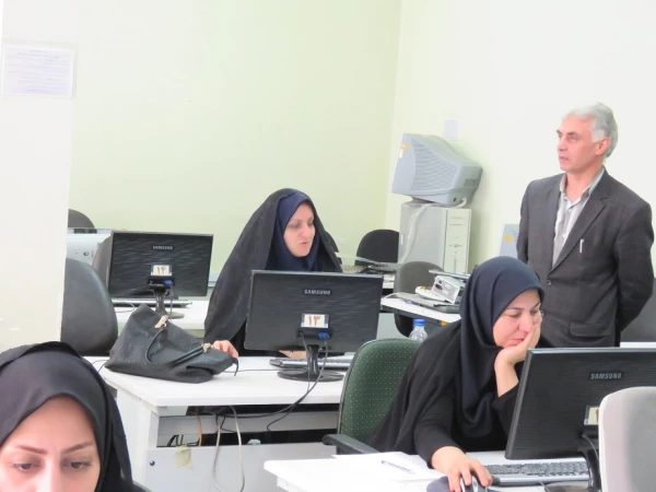 جلسه ی آزمون سرپرستان شبانه روزی دانشگاه فرهنگیان سراسر کشور هم زمان به صورت  online برگزار شد. 5