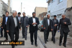 مسئولان دانشگاه فرهنگیان استان اردبیل و بسیج دانشجویی به همراه جمعی از دانشجویان با حضور در منزل خانواده شهید سید خلیل حسینی یاد و خاطره شهدای دفاع مقدس را گرامی داشتند. 2