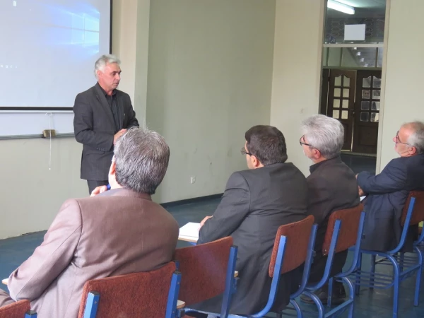 جلسه ی هماهنگی کارورزی با حضور مدیران میزبان و کارشناسان دانشگاه فرهنگیان 2