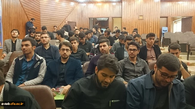 حضور دانشجو معلمان بسیجی دانشگاه فرهنگیان اردبیل در یادبود شهدای مدافع حرم در دانشگاه علوم پزشکی اردبیل 4